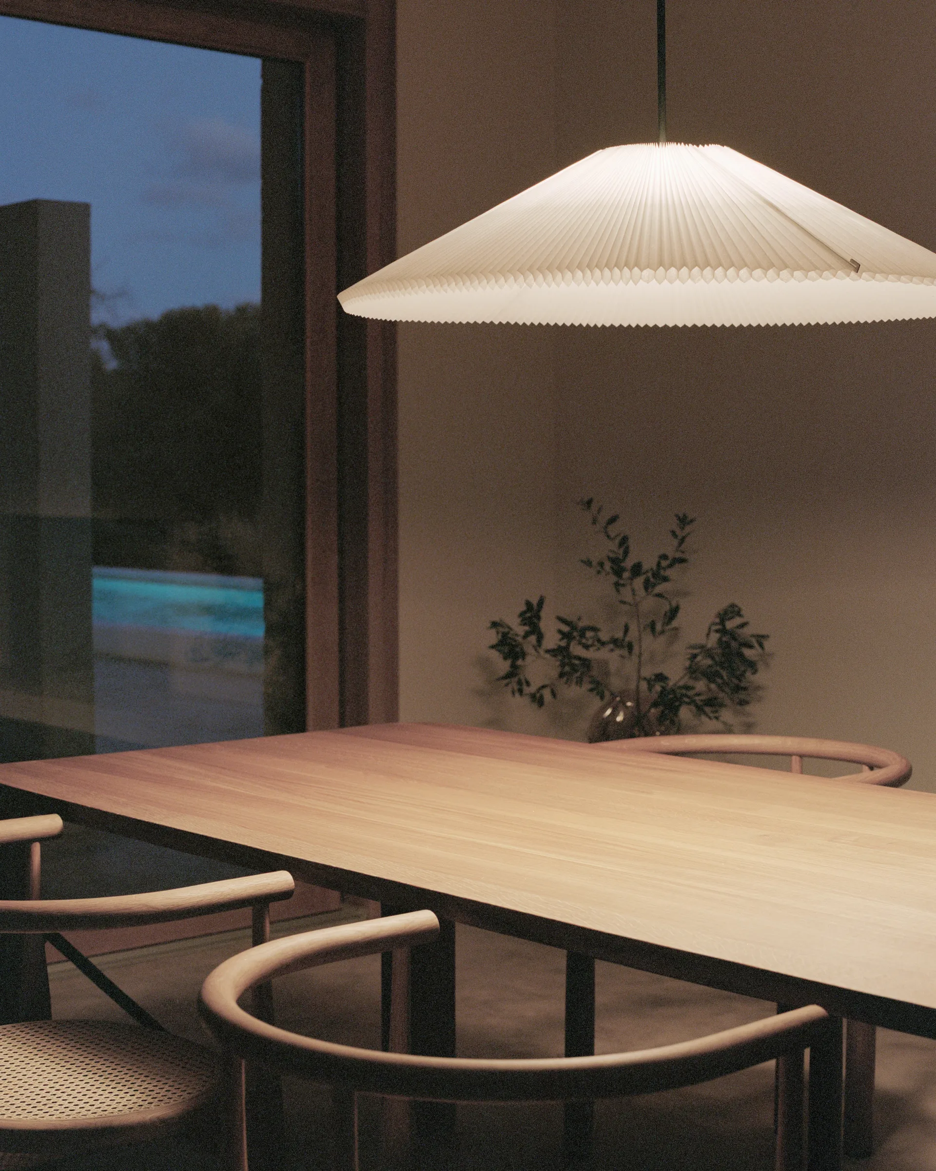 Nebra Large kattovalaisin Ø50-90 cm, White New Works