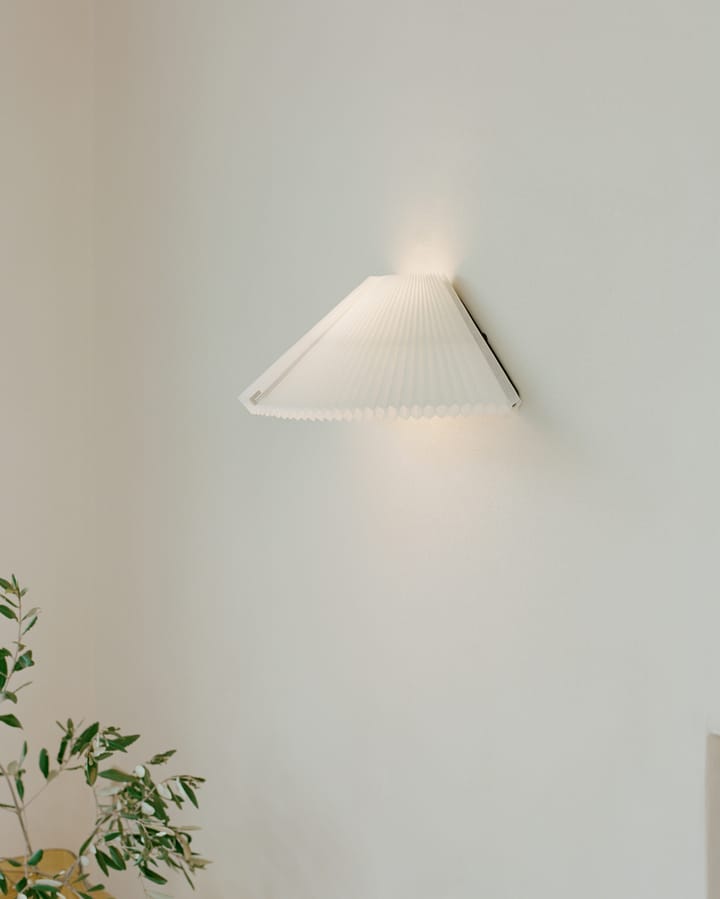 Nebra seinävalaisin Ø27-40 cm, White New Works