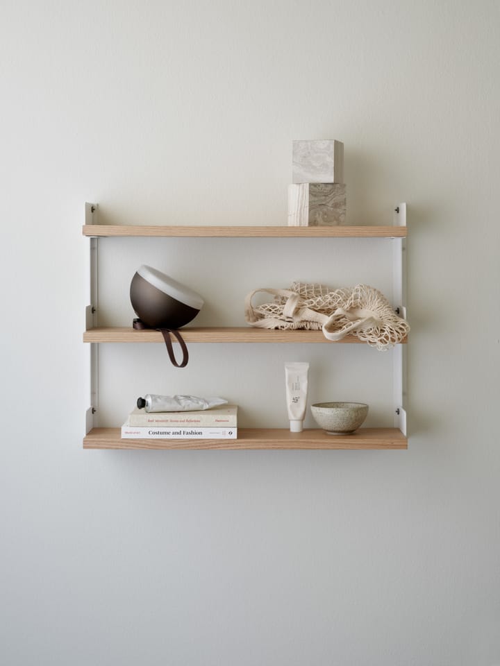 New Works Tea Shelf seinään kiinnitettävä hylly 46 x 62,5 cm, Tammi New Works