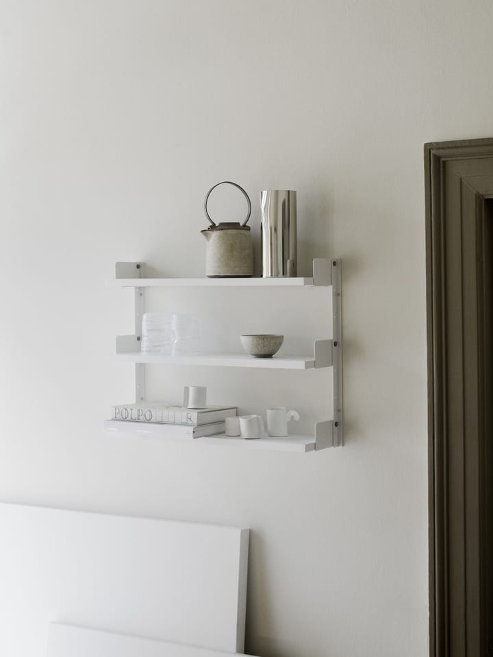 New Works Tea Shelf seinään kiinnitettävä hylly 46 x 62,5 cm, Valkoinen New Works