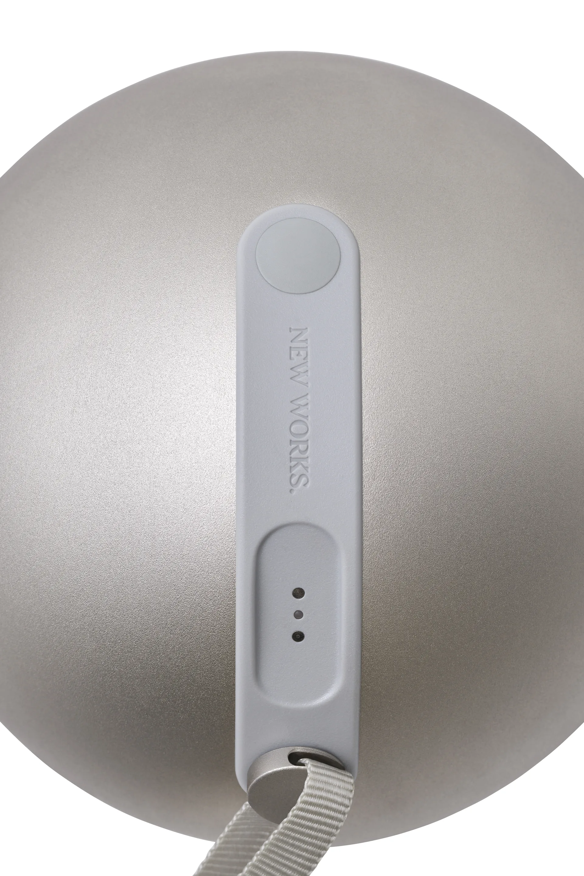 Sphere portable valaisin, Warm grey New Works