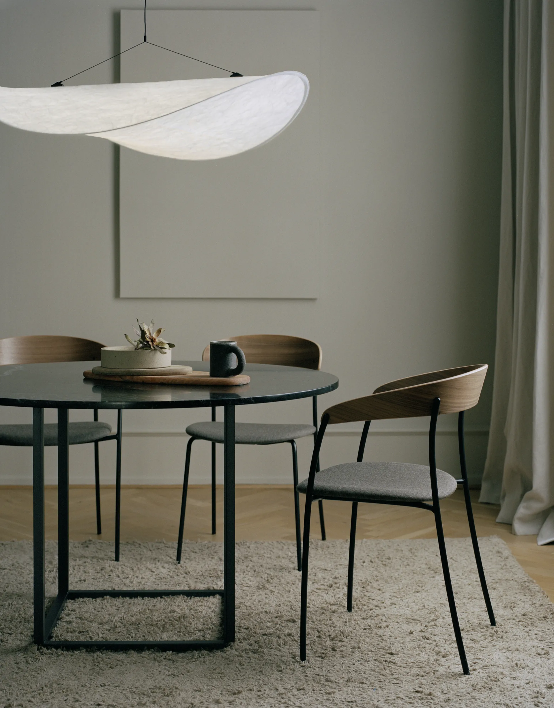 Tense Kattovalaisin, White, Ø120 New Works