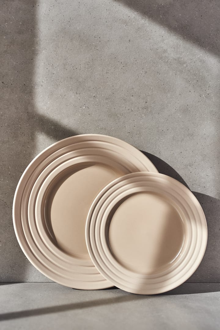 Lines-lautanen pieni Ø 21 cm, beige NJRD