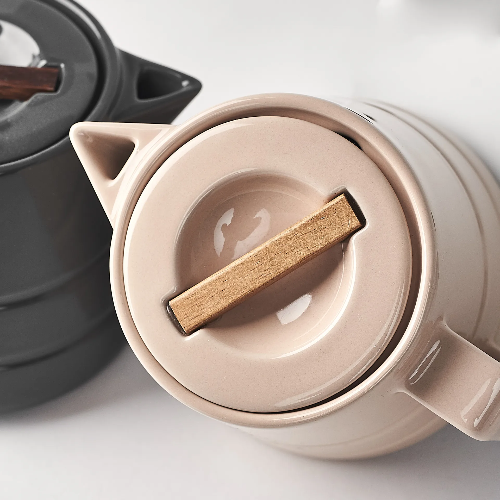 Lines-maitokannu 50 cl, beige NJRD