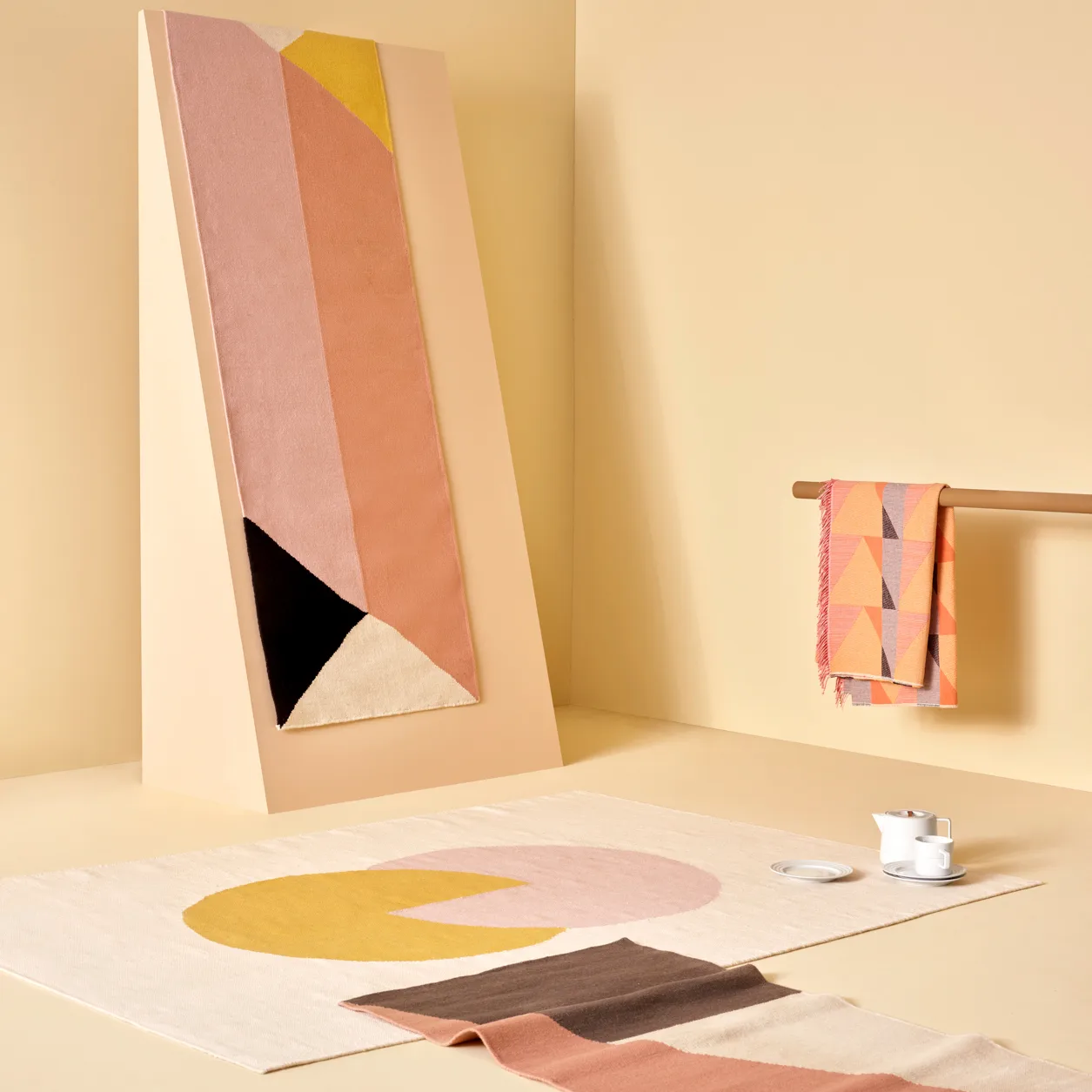 Rectangles blocks -kelim-matto, vaaleanpunainen, 80x240 cm NJRD
