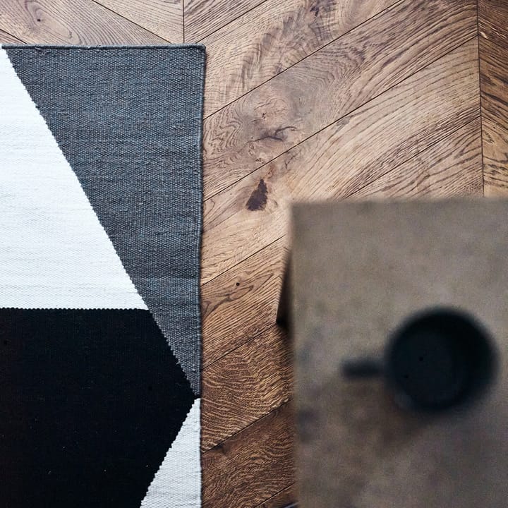 Stripes blocks -kelim-matto, musta, 80x240 cm NJRD