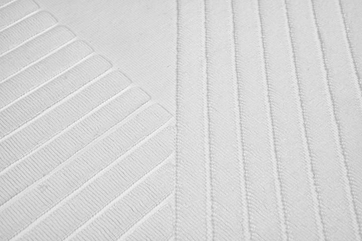 Stripes kylpyhuoneenmatto 50x90 cm - Valkoinen - NJRD