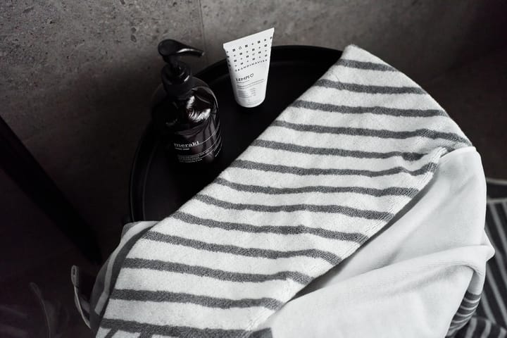 Stripes kylpypyyhe 100 x 150 cm, Harmaa NJRD