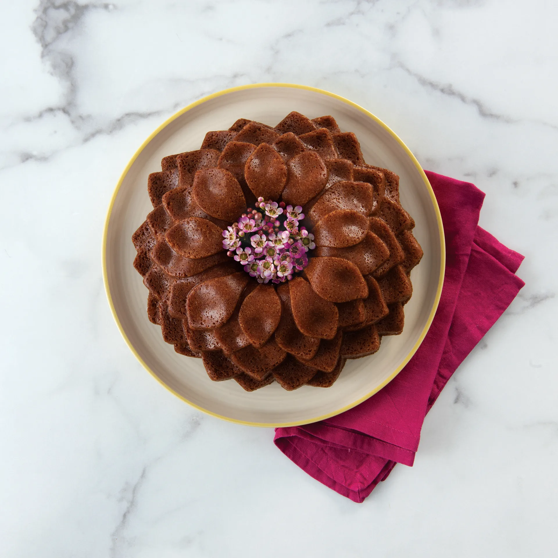 Nordic Ware Blossom bundt -leivontavuoka, 2,4 l Nordic Ware