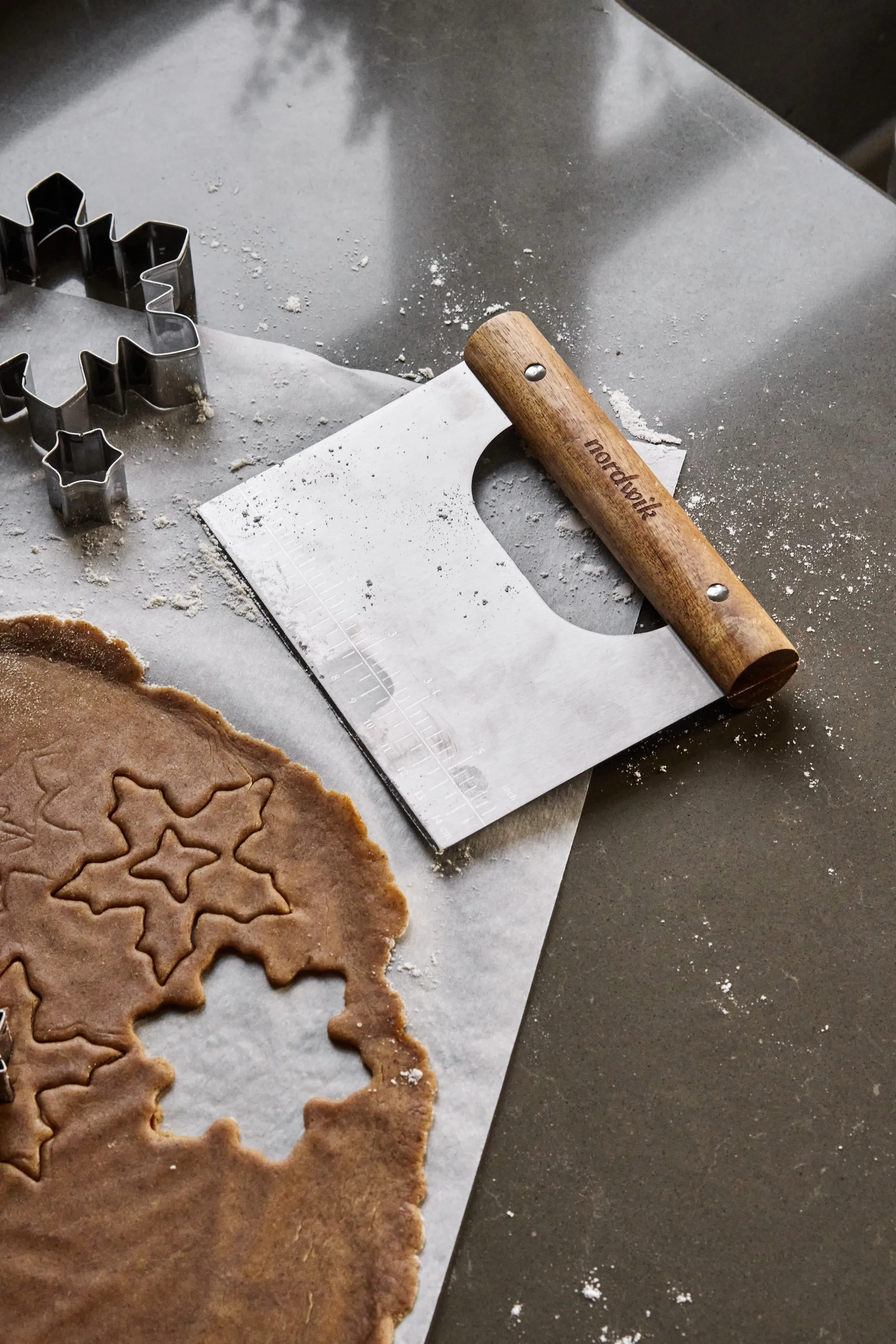 Nordwik deglasta 15 cm, Akaasia Nordwik