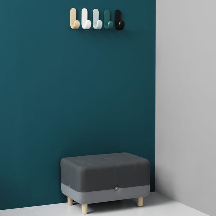 Curve koukku, musta Normann Copenhagen