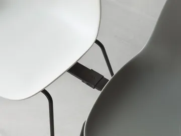 Form Chair pinottava tuoli mustat jalat 2 kpl, Valkoinen - Normann Copenhagen