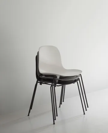Form Chair pinottava tuoli mustat jalat 2 kpl, Valkoinen - Normann Copenhagen