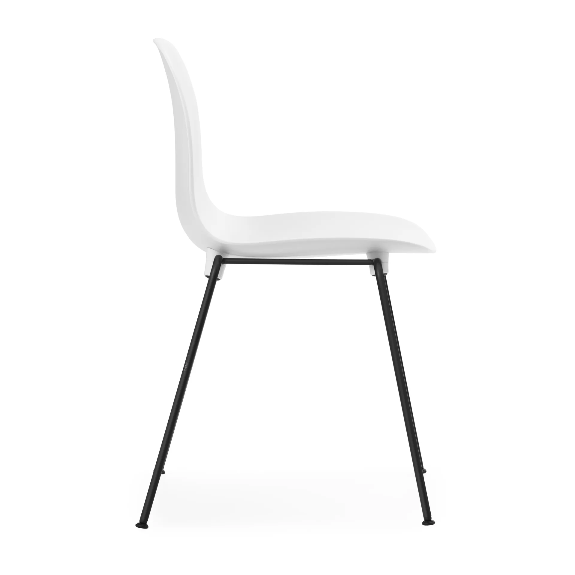 Form Chair pinottava tuoli mustat jalat 2 kpl, Valkoinen Normann Copenhagen
