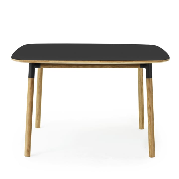 Form pöytä 120x120 cm - musta - Normann Copenhagen