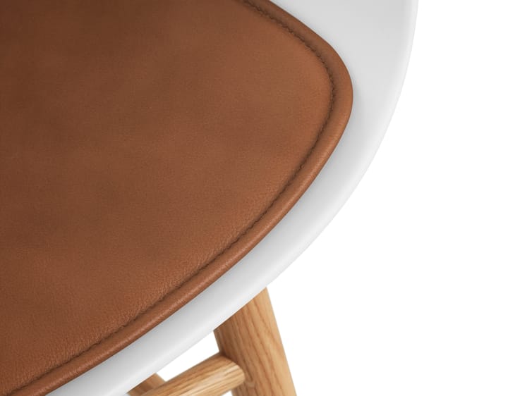 Form tyyny ultra nahka, Brandy 41574 Normann Copenhagen