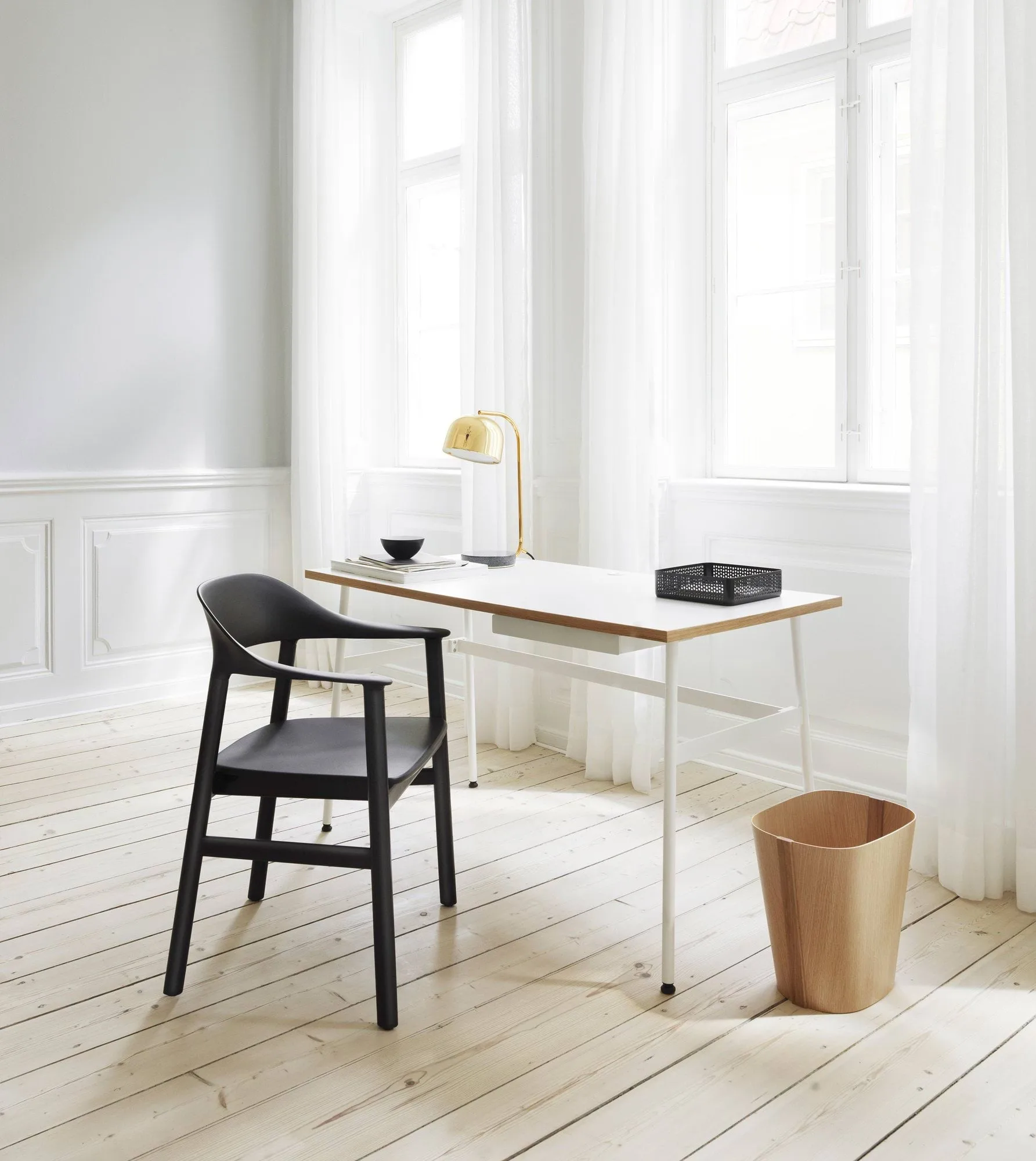 Herit käsinojatuoli tammi, Valkoinen Normann Copenhagen