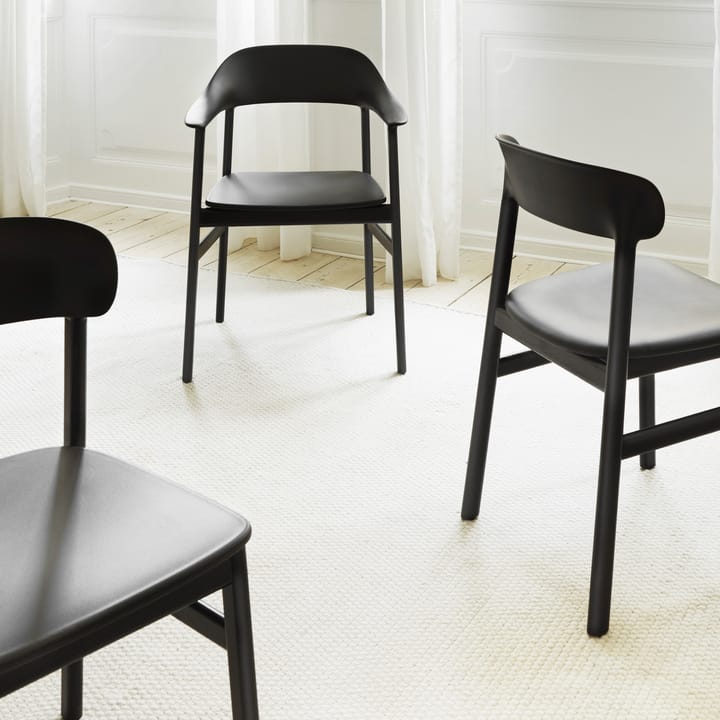 Herit tuoli, nahkaverhoilu musta tammi - Musta - Normann Copenhagen