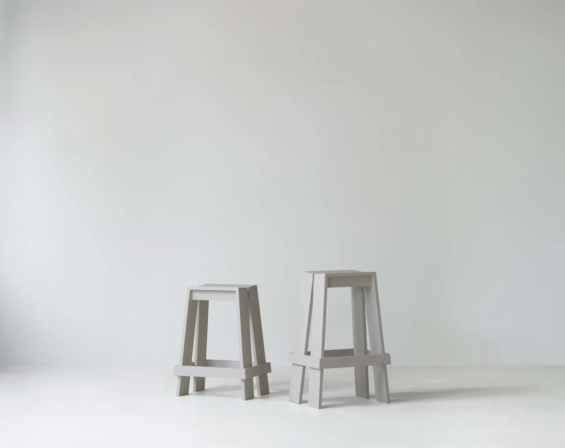 Let baarijakkara 65 cm, Light Grey Normann Copenhagen