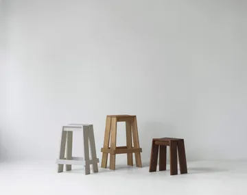 Let Jakkara - Brown Stained Ash - Normann Copenhagen
