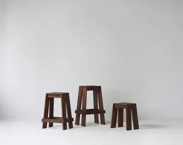Let Jakkara - Brown Stained Ash - Normann Copenhagen