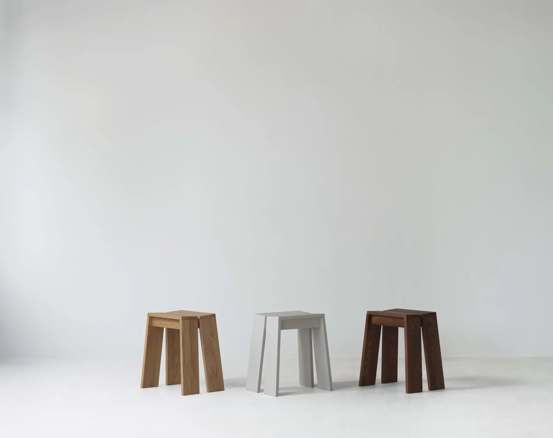 Let Jakkara, Brown Stained Ash Normann Copenhagen