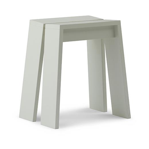 Normann Copenhagen Let Jakkara Light Grey | Skandinaavinen Sisustus | Jakkarat | Harmaa
