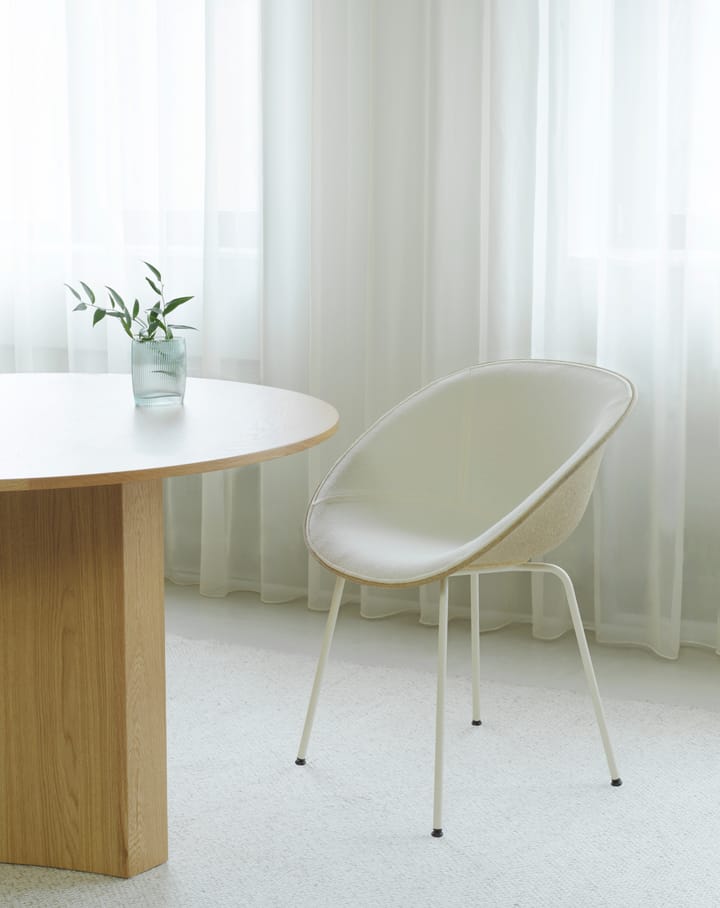 Mat Armchair käsinojatuoli, Seaweed-cream steel Normann Copenhagen