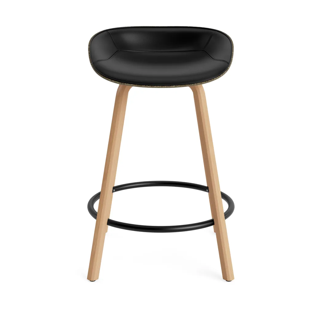 Mat Barstool baarituoli etupuoliverhoiltu  65 cm., Ultra 41599-seaweed-beech-black steel Normann Copenhagen