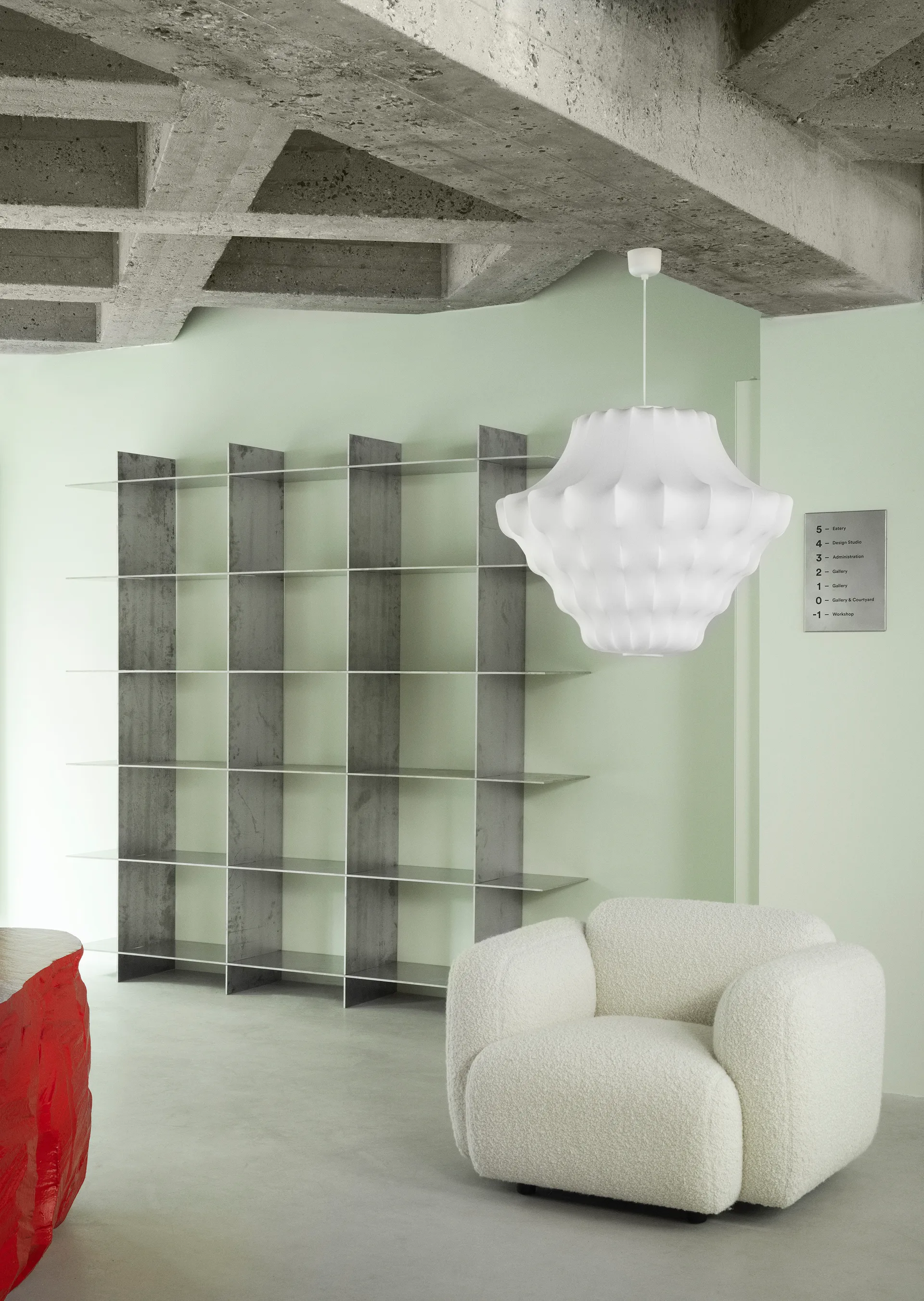 Phantom kattovalaisin suuri, Valkoinen Normann Copenhagen