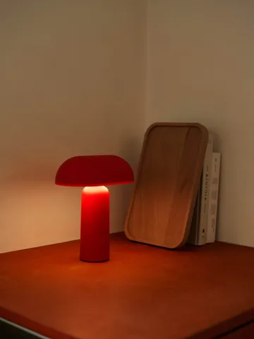 Porta pöytävalaisin - Bright red - Normann Copenhagen