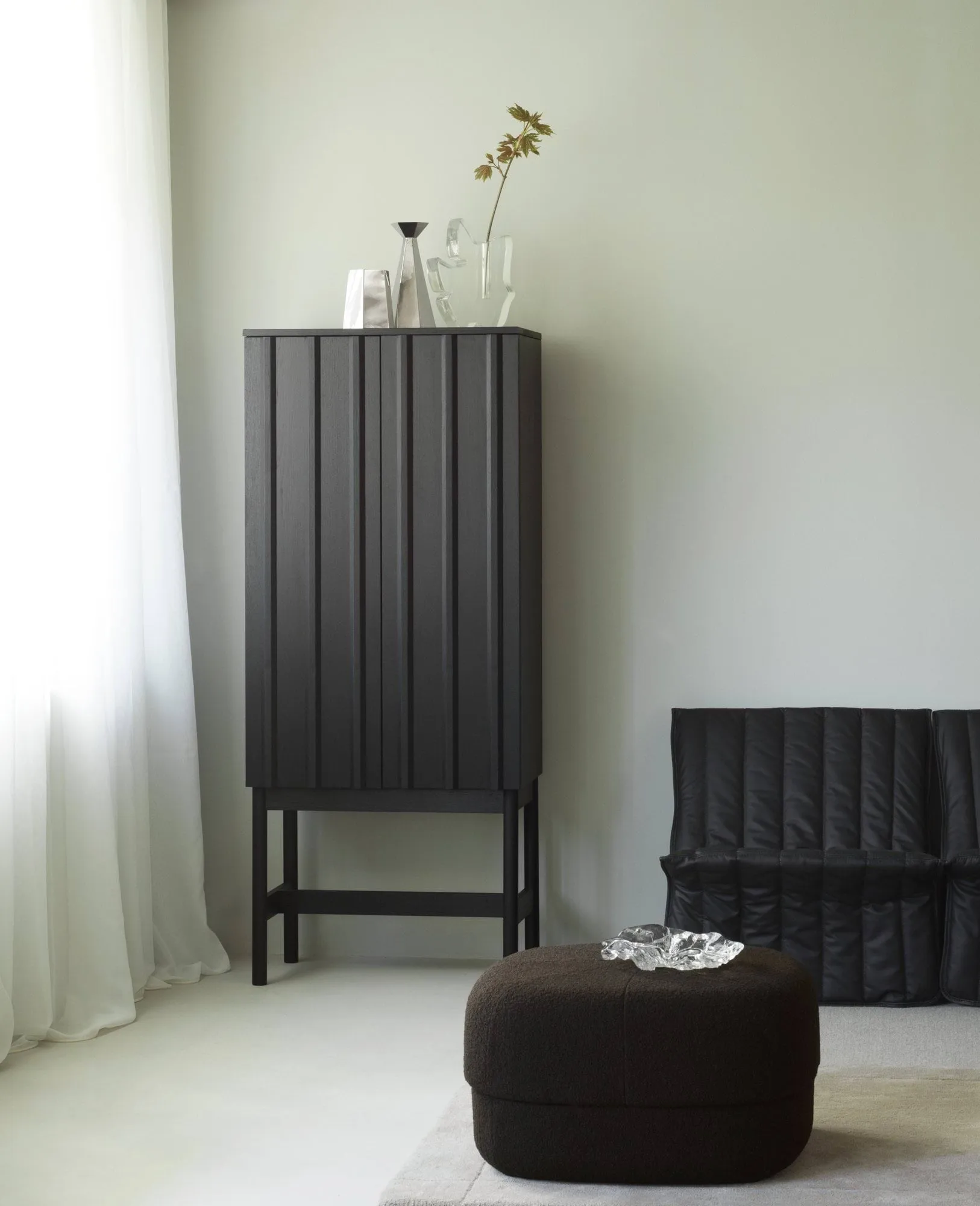 Rib kaappi, Soft black, 166,5x70x43 cm Normann Copenhagen