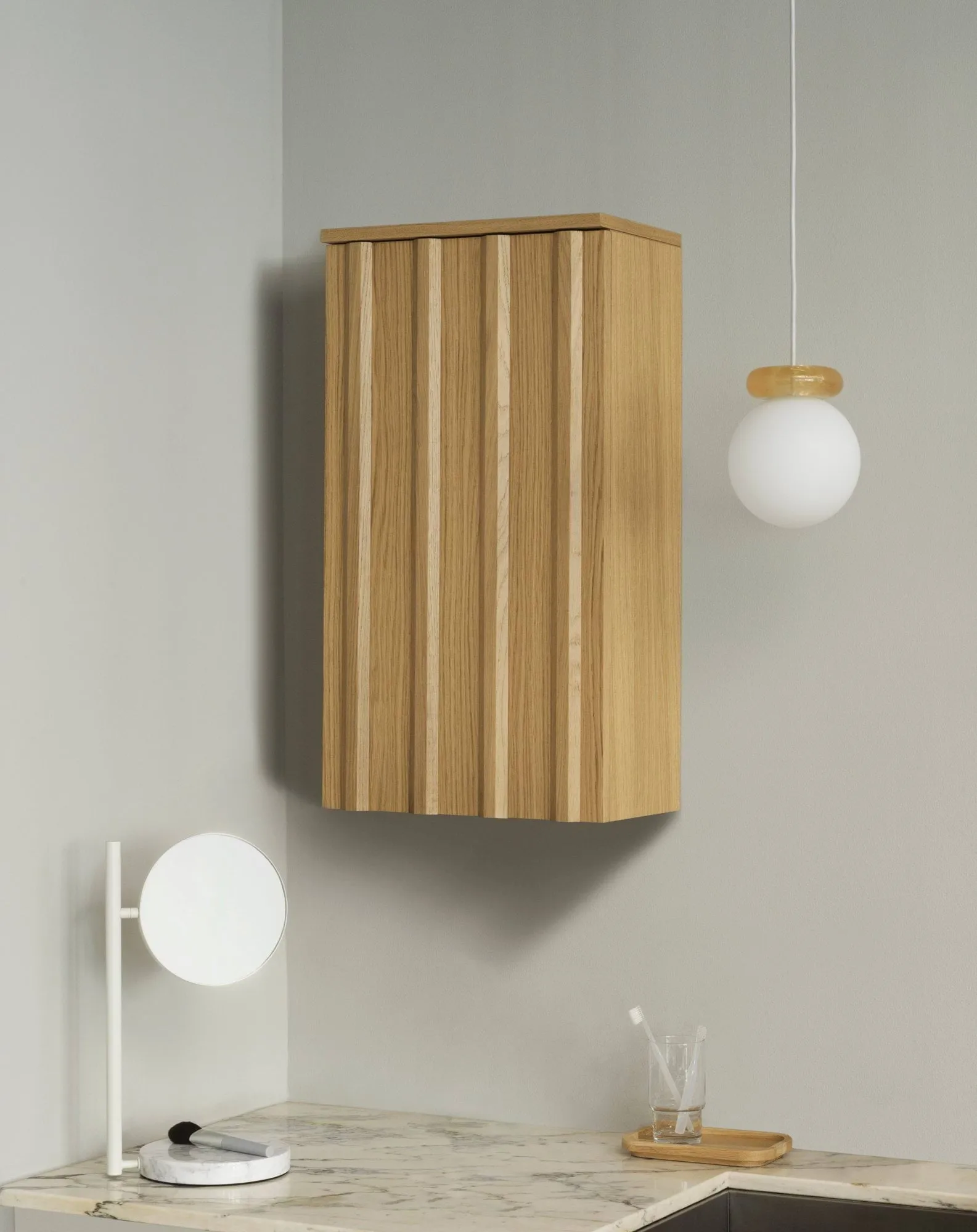 Rib seinäkaappi, Tammi, 73x40x23 cm Normann Copenhagen