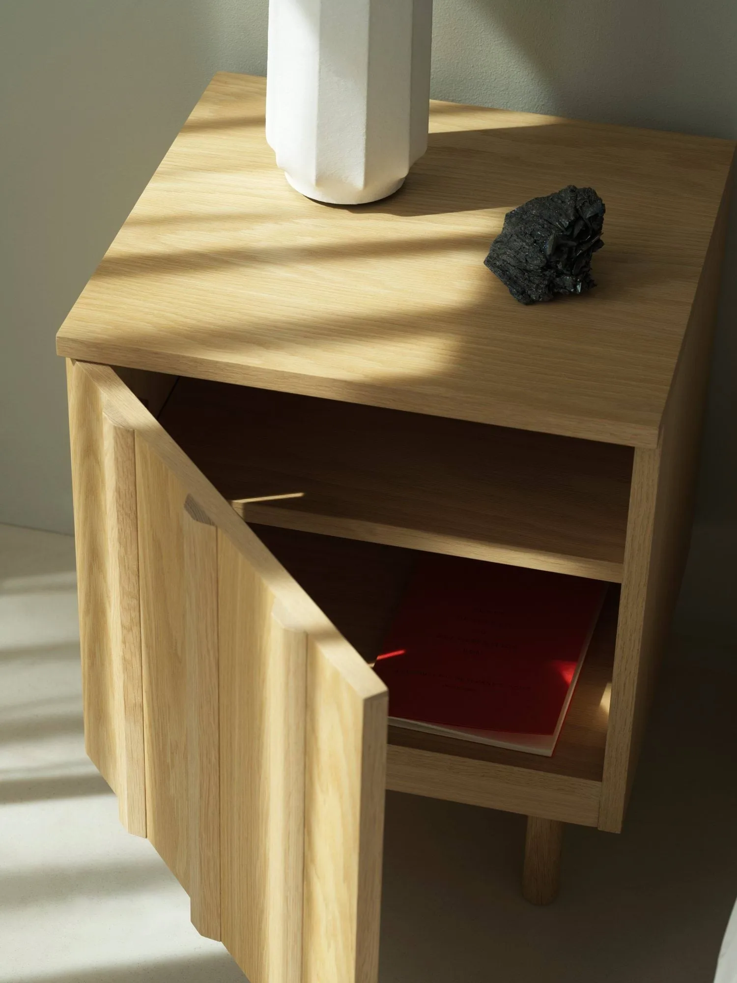 Rib yöpöytä, Tammi, 52x42x40 cm Normann Copenhagen
