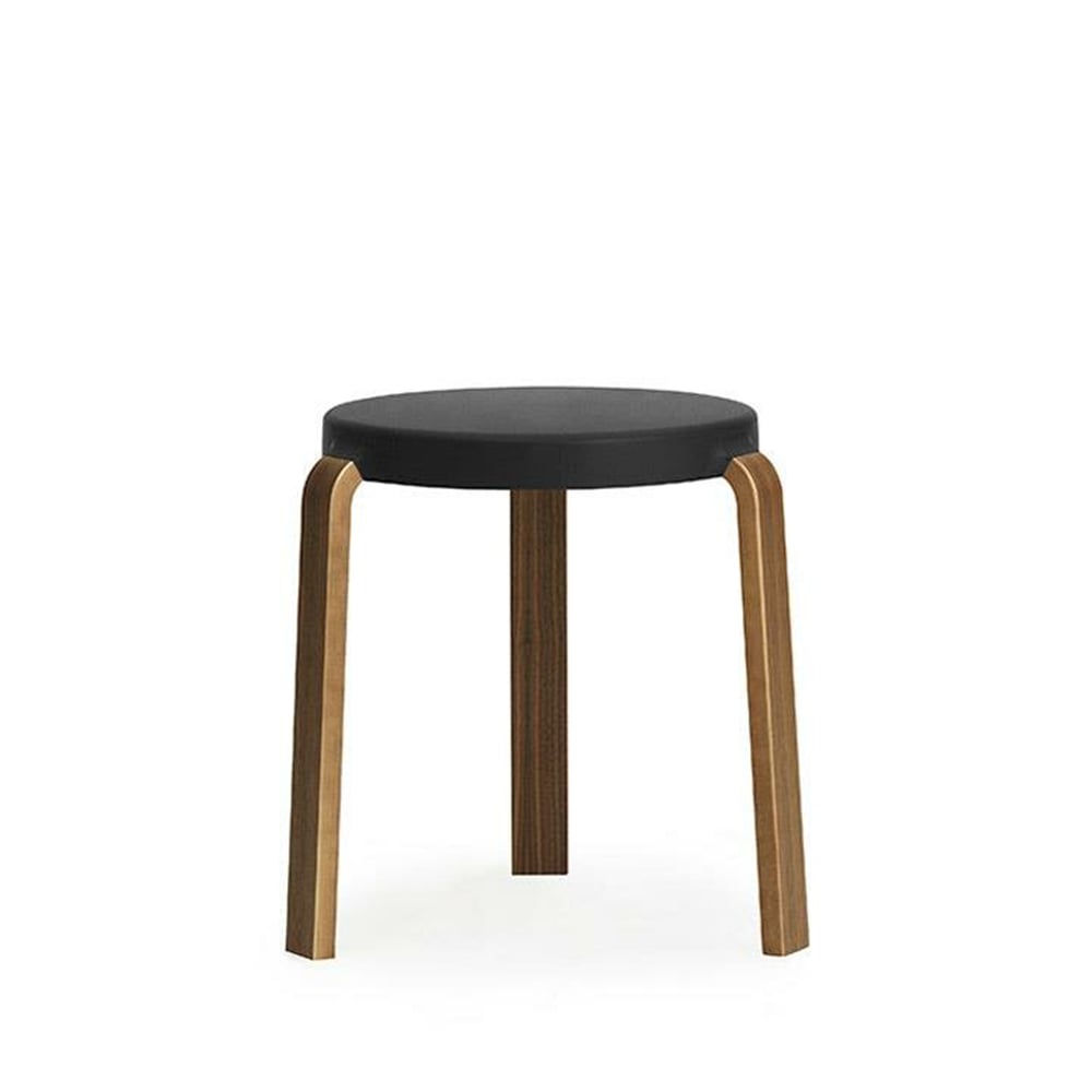 Normann Copenhagen Tap rahi Black, jalat saksanpähkinää