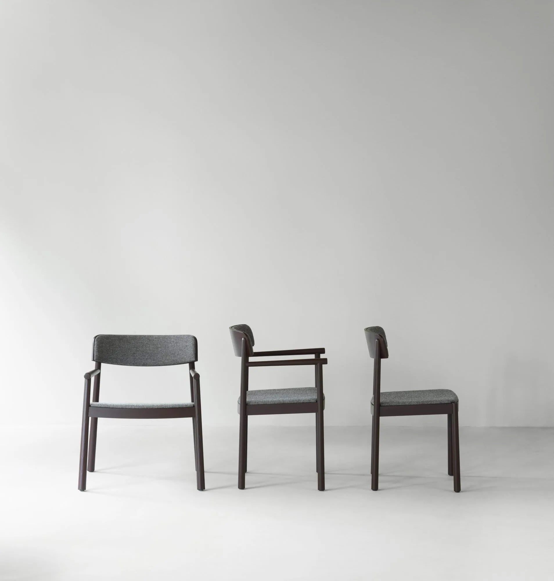 Timb nojatuoli, Ruskea pähkinä-Hallingdal 368 Normann Copenhagen