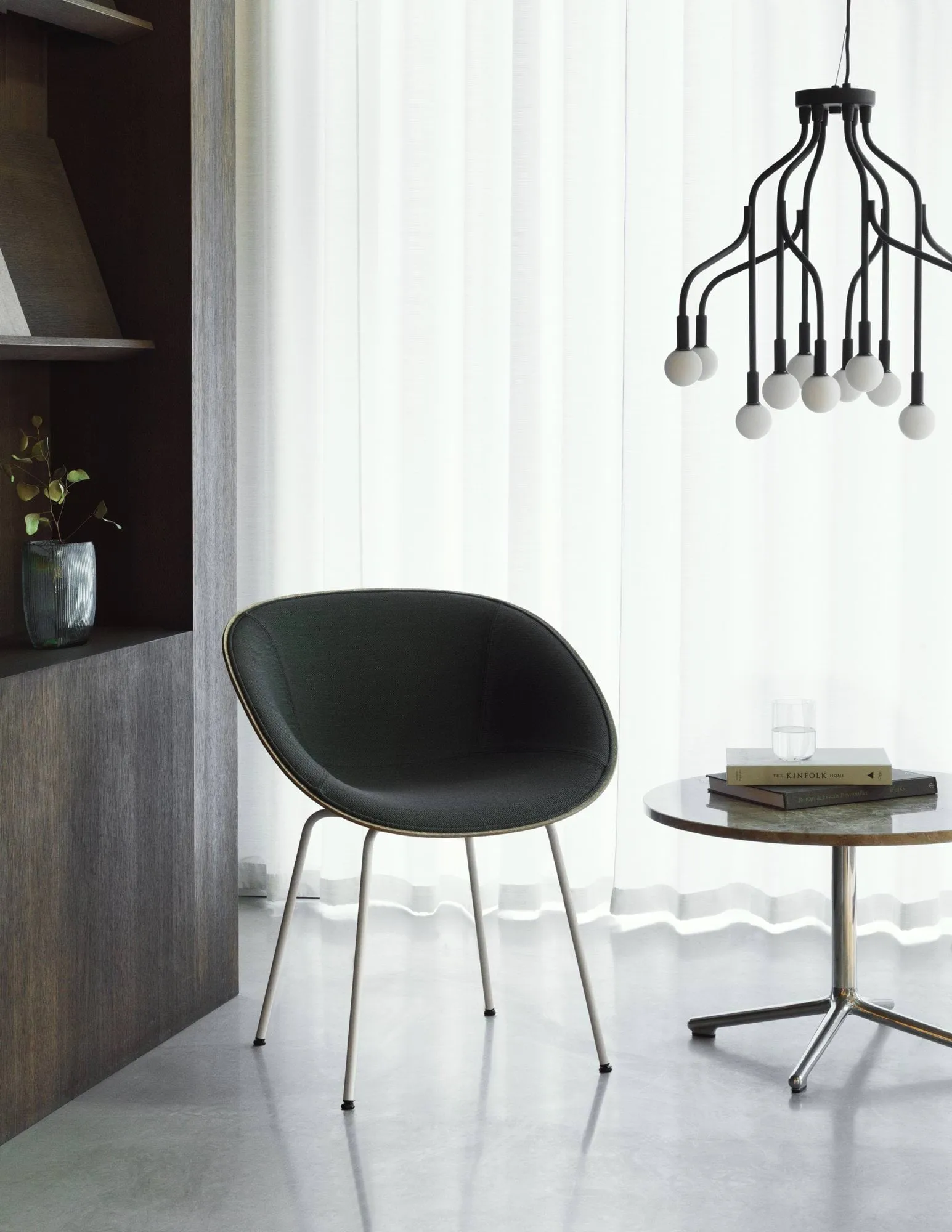 Vekst Kattovalaisin Pieni, Musta Normann Copenhagen