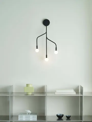Vekst Seinävalaisin - Musta - Normann Copenhagen