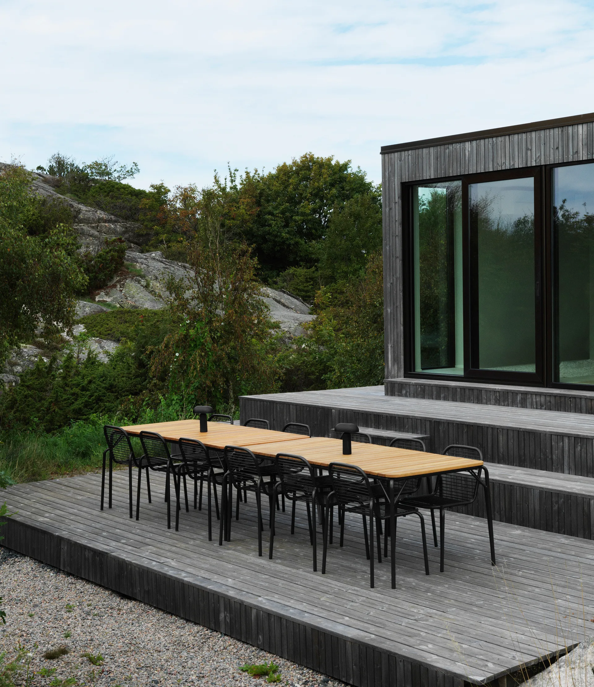 Vig Robinia ruokapöytä 90x200 cm, Black Normann Copenhagen