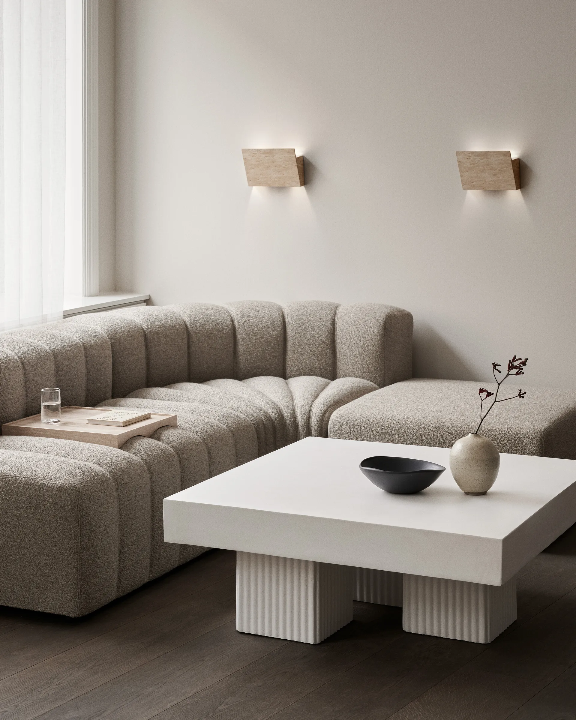 Gallery seinälamppu, Travertiini NORR11