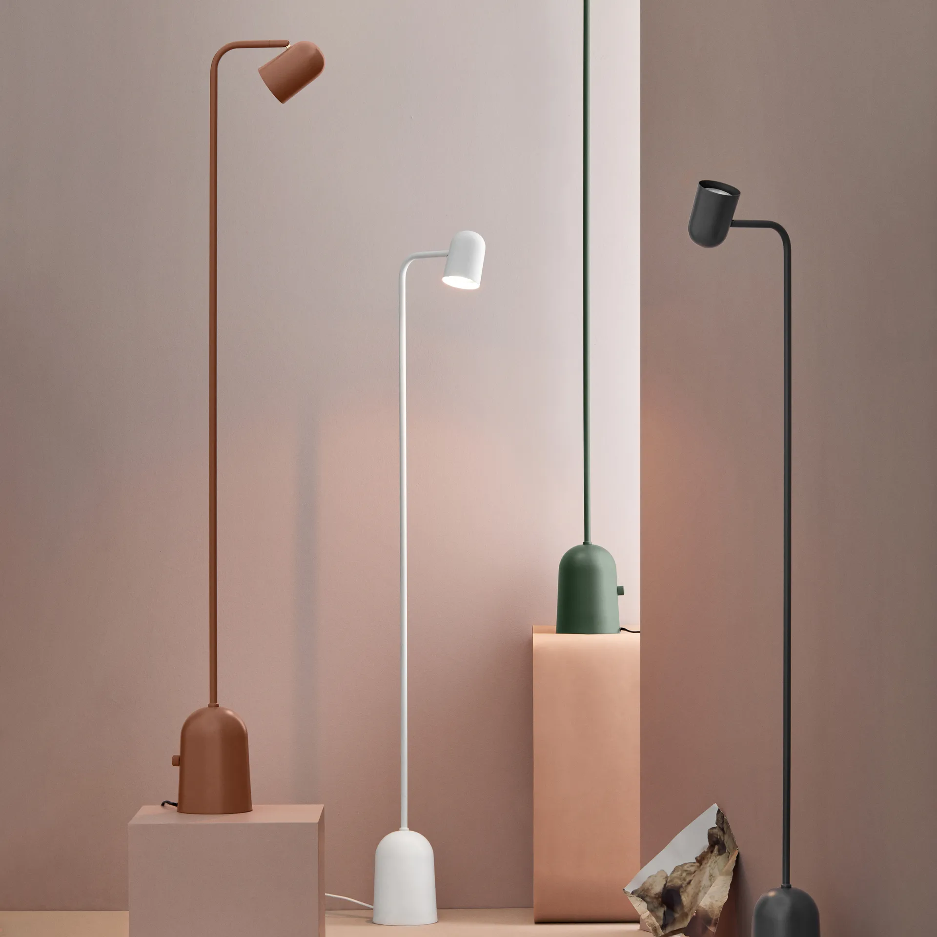 Buddy lattialamppu, White Northern