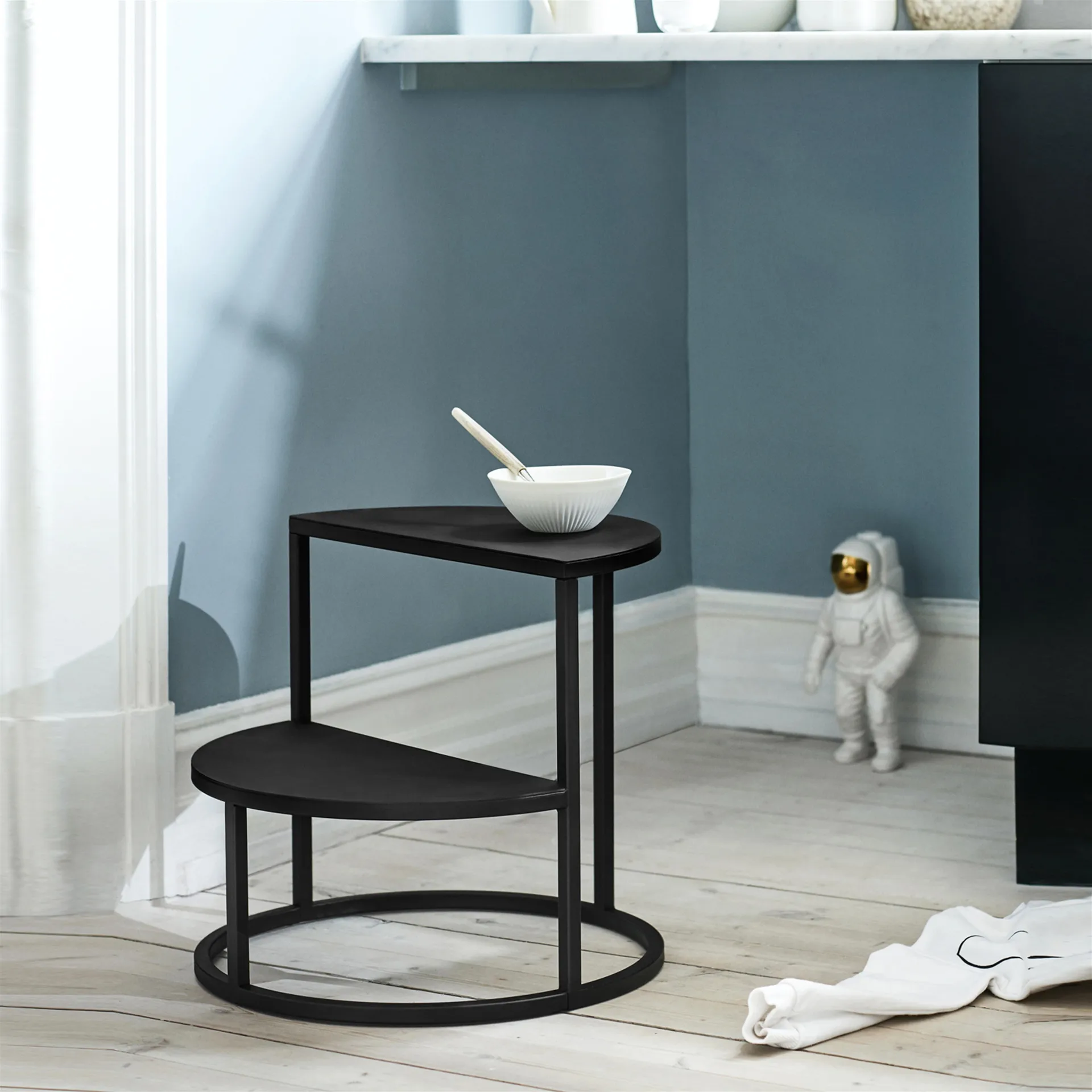 Dais tikapuut 1, Musta Northern