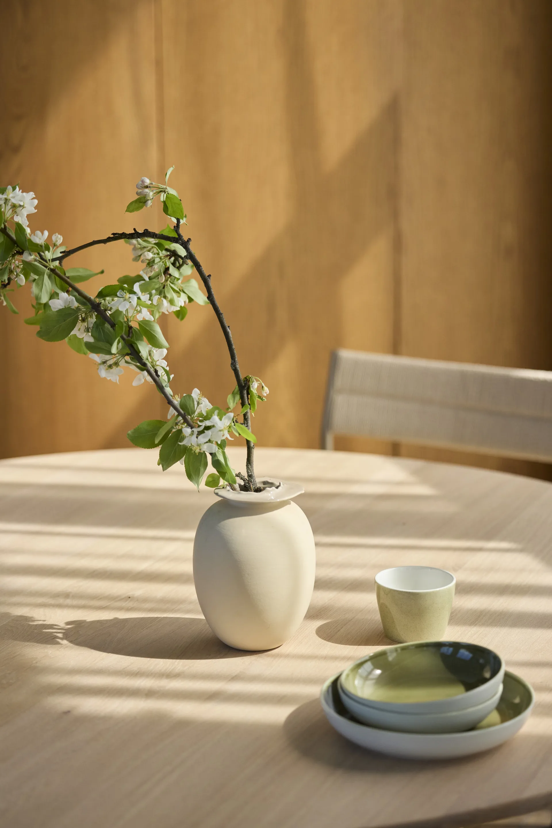 Expand ruokapöytä Ø140 cm, Vaaleahöylätty tammi Northern