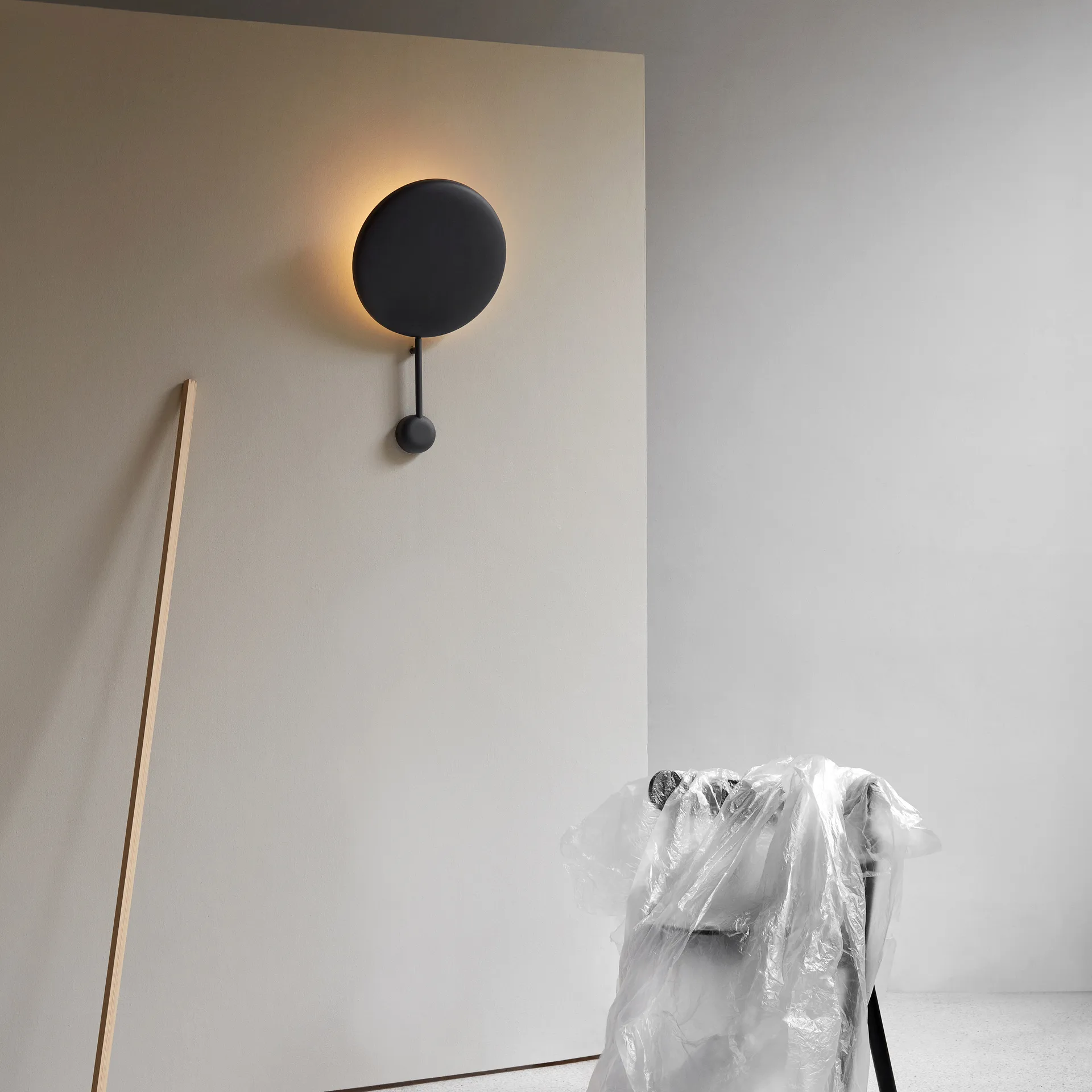 Ink seinälamppu, Musta Northern