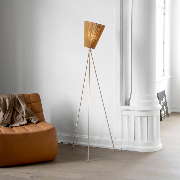 Oslo Wood lattiavalaisin statiivi, Beige Northern