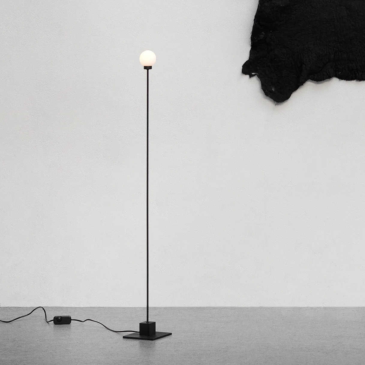 Snowball lattiavalaisin, Musta Northern