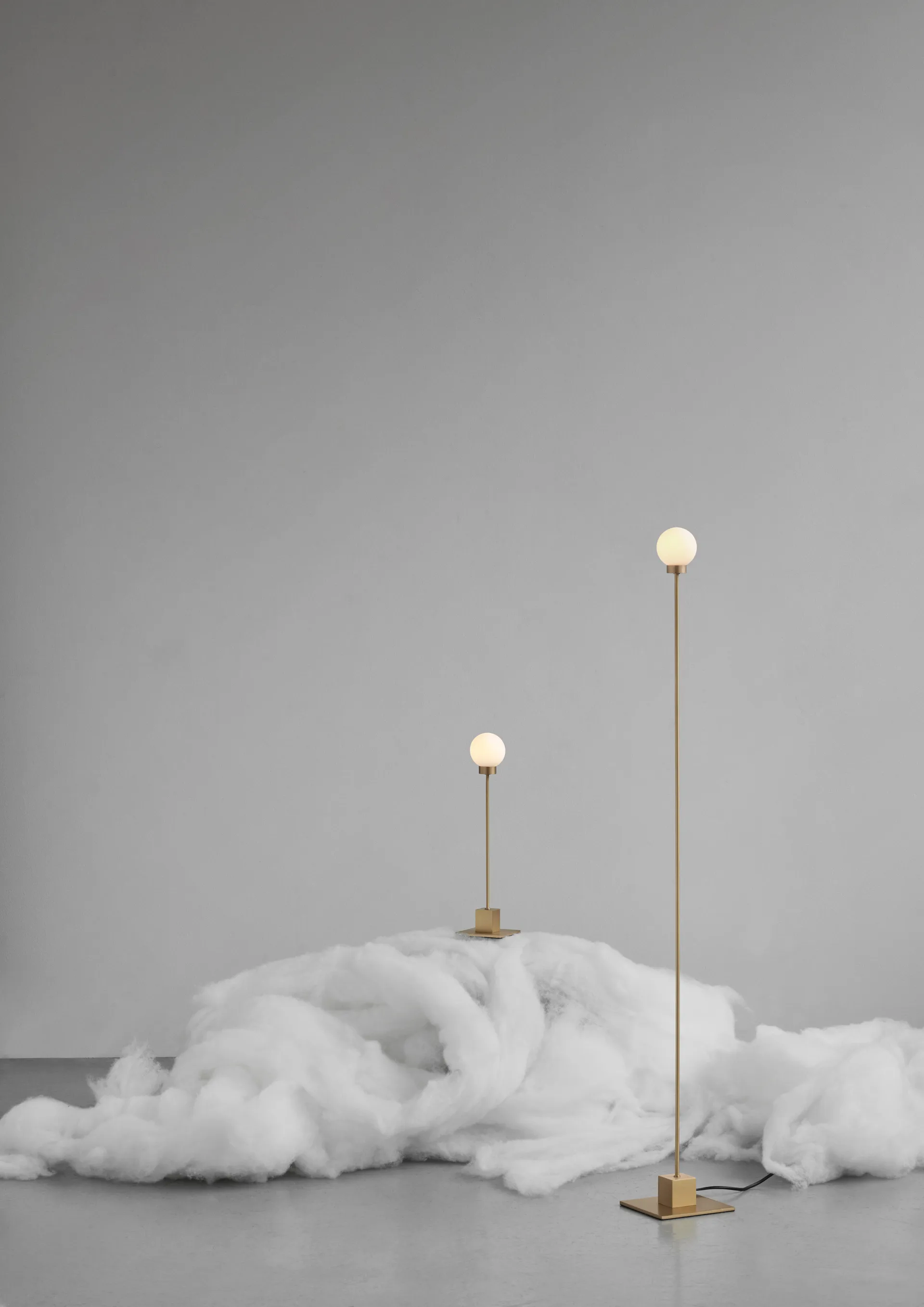 Snowball pöytävalaisin 41 cm, Brass Northern