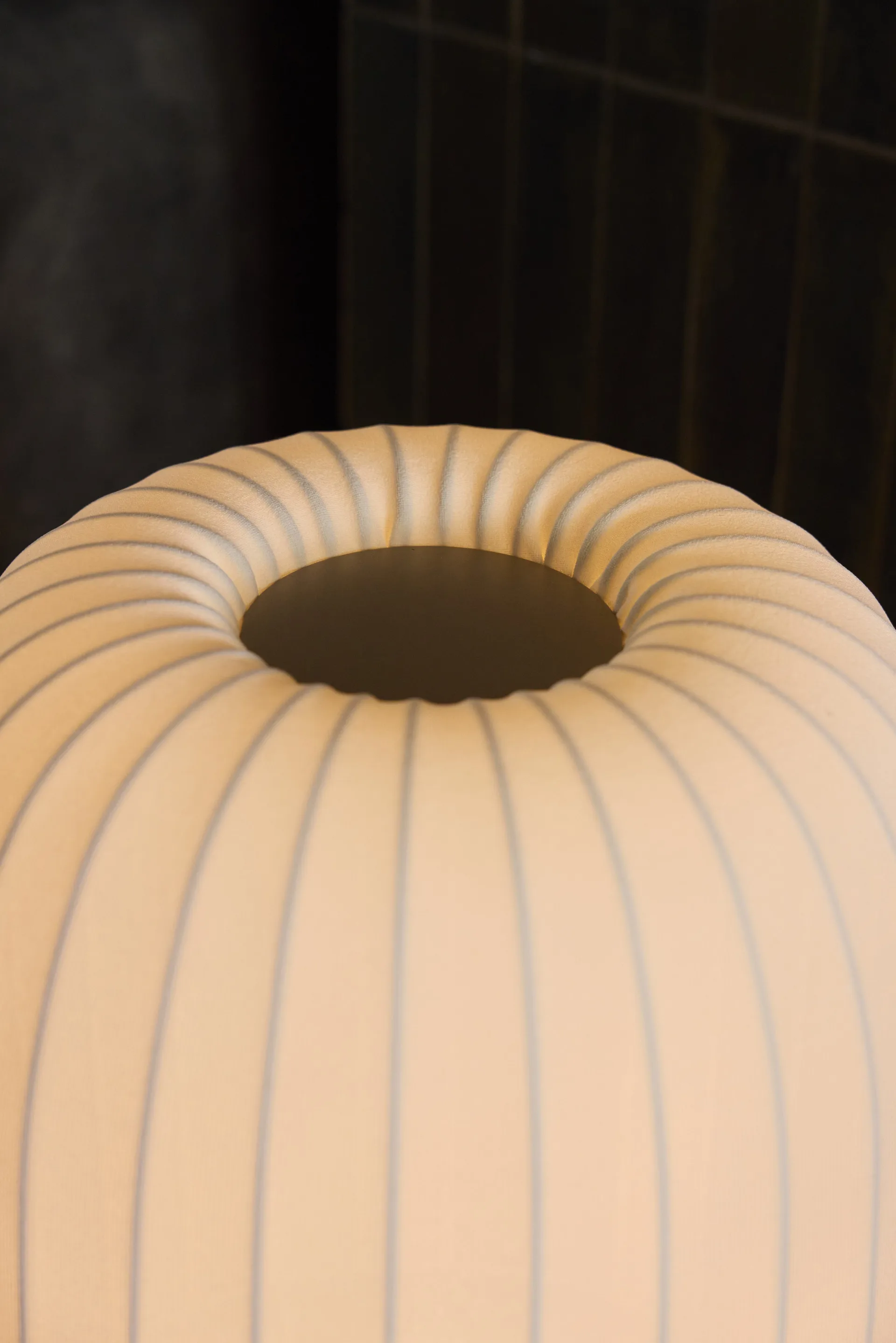 Tradition pöytälamppu 39 cm, Valkoinen Northern