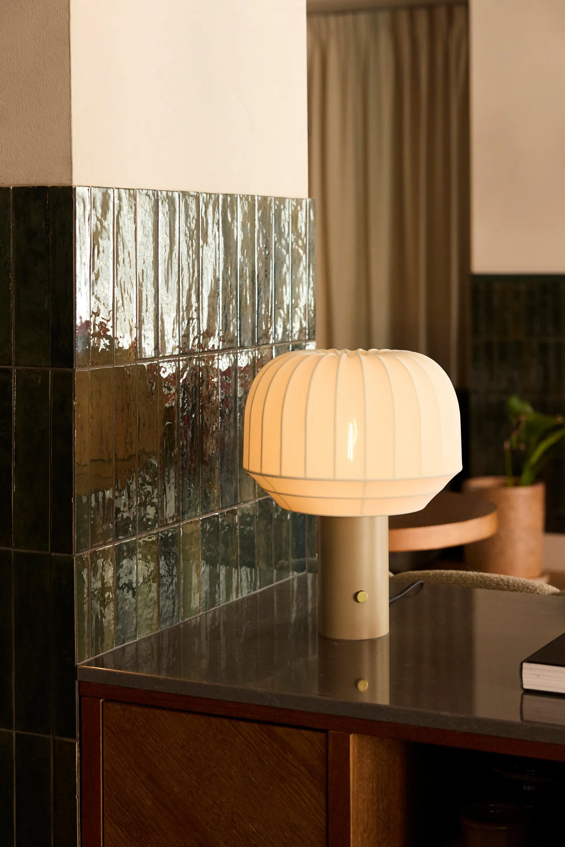 Tradition pöytälamppu 39 cm, Valkoinen Northern