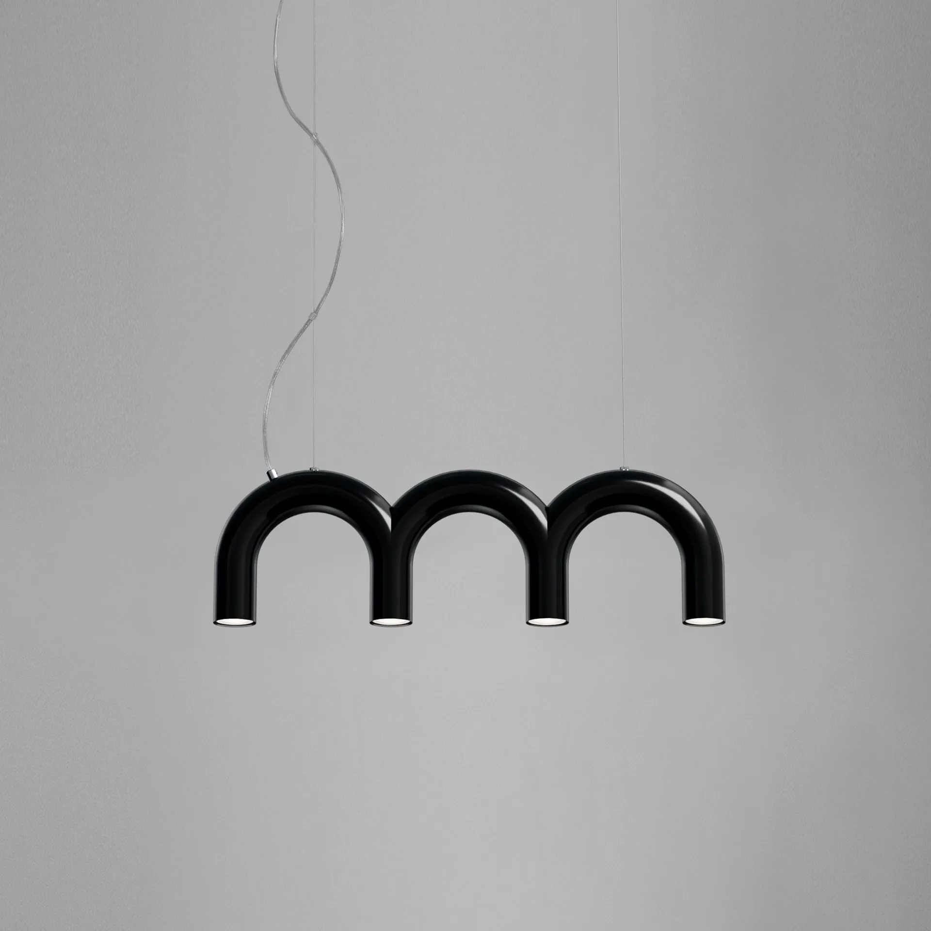 Arch triplette riippuvalaisin, Musta, 65,6 cm Oblure